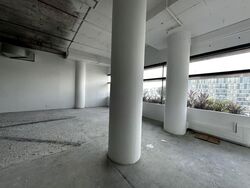 Breadtalk (D19), Warehouse #551127821